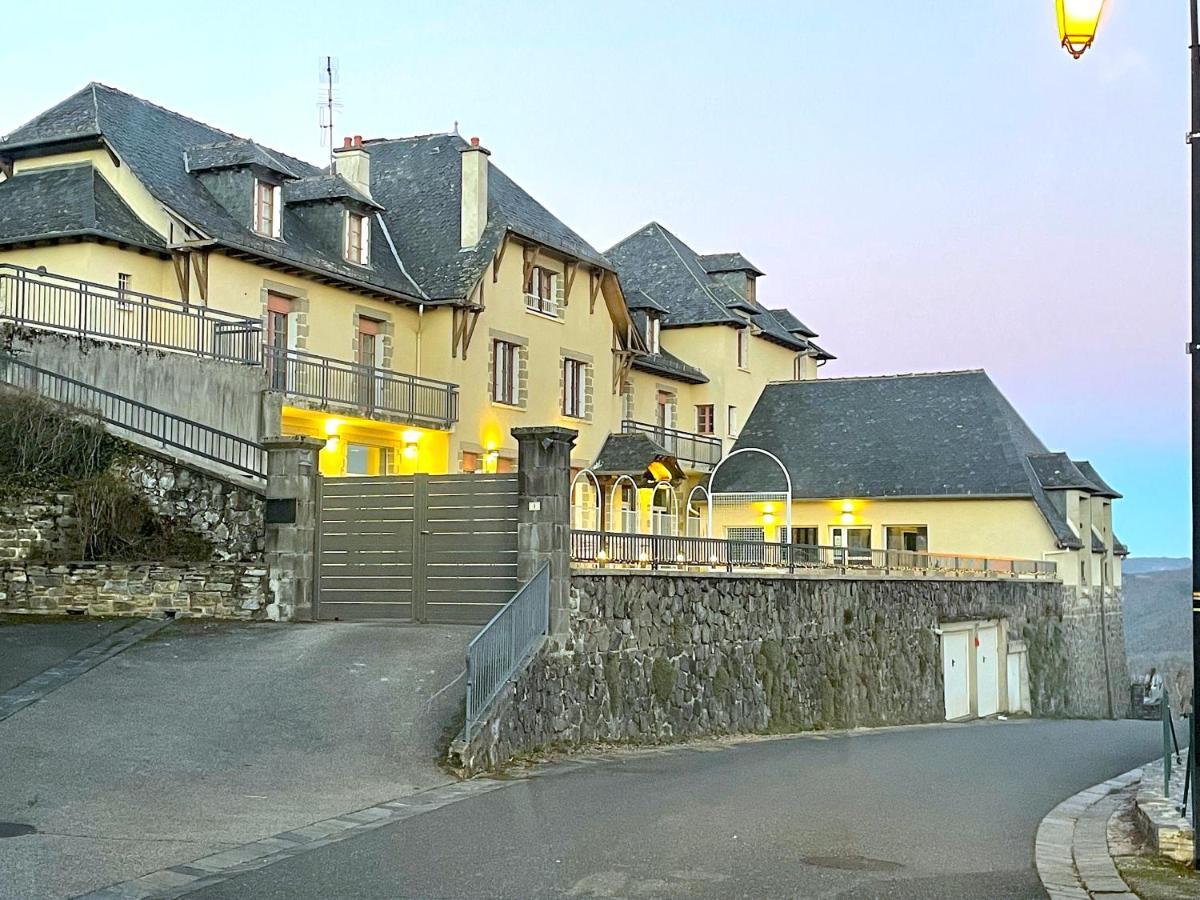 Gite De Sejour Haut 2 Gammes Saint-Hippolyte  外观 照片